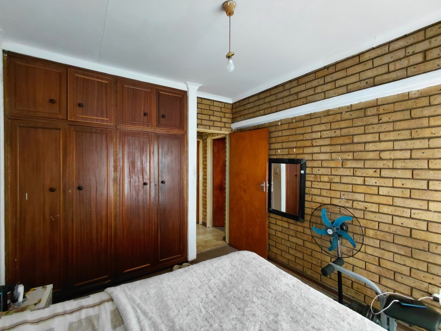 To Let 3 Bedroom Property for Rent in Roosheuwel North West